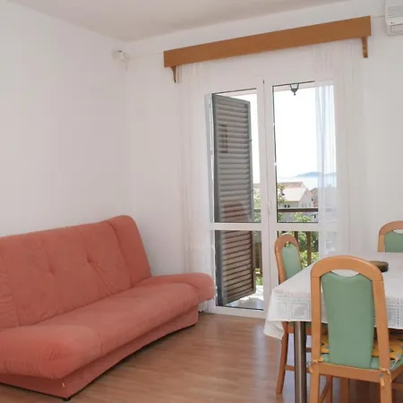 4494d * Оребич