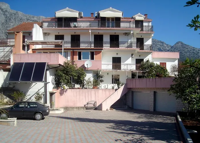 4494d * אורביץ